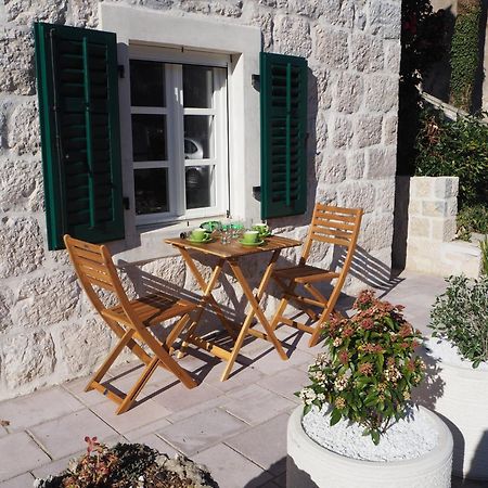 Romantic Stone House By The Sea **** Kotor Bagian luar foto
