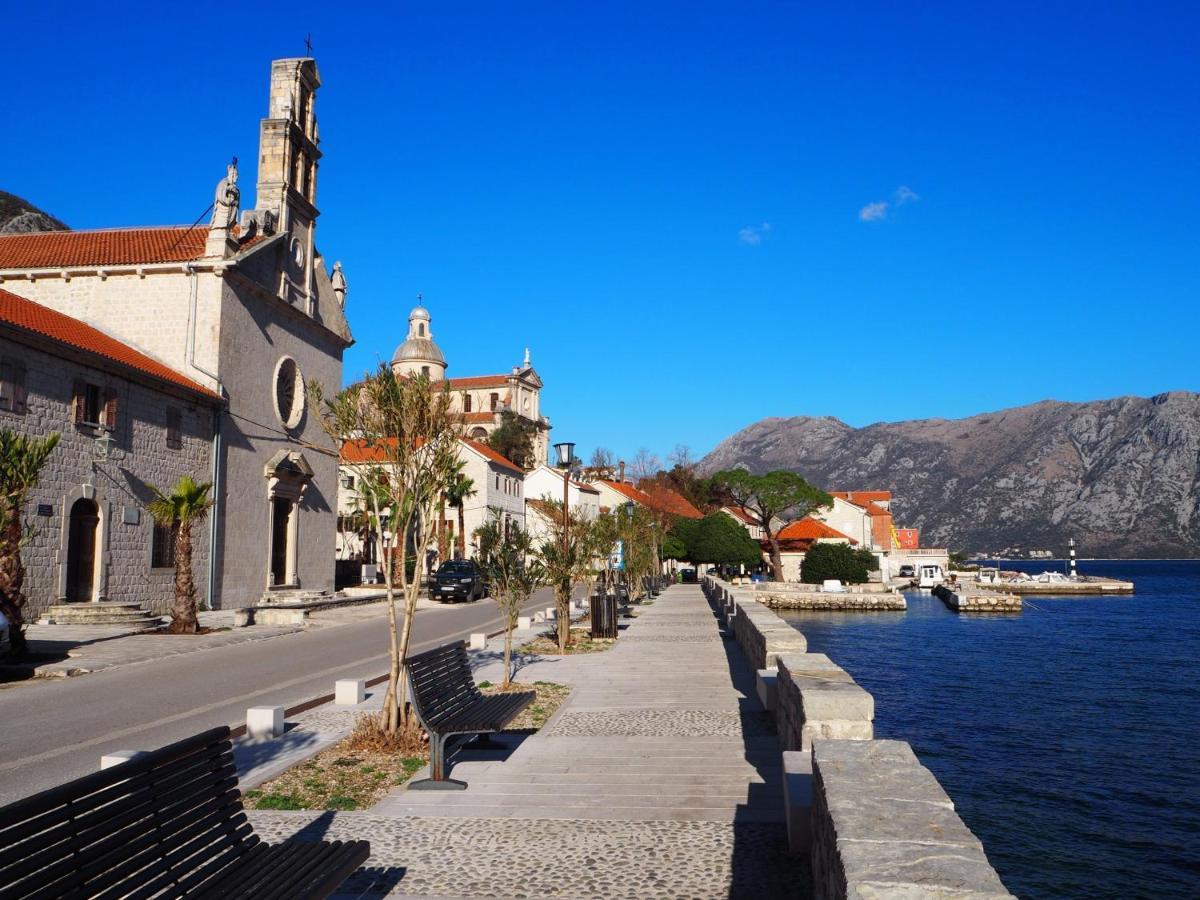 Romantic Stone House By The Sea **** Kotor Bagian luar foto
