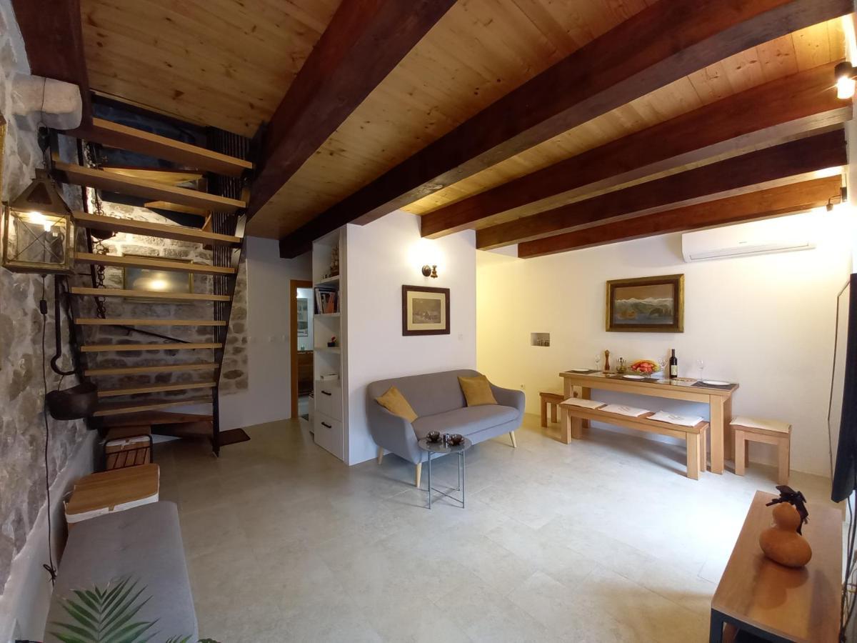Romantic Stone House By The Sea **** Kotor Bagian luar foto